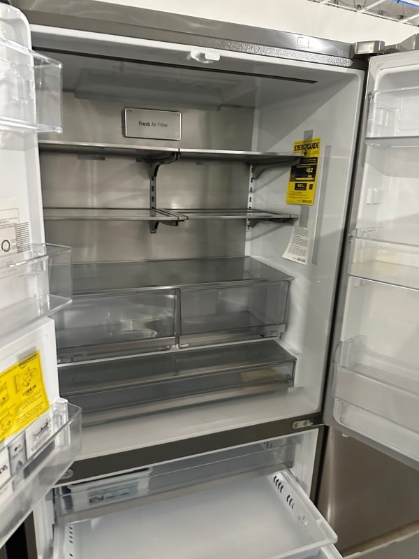 DISCOUNTED BRAND NEW FRENCH DOOR COUNTER DEPTH FRIDGE - REF11600S LRFXC2416S Sale