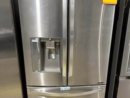 DISCONTINUED BRAND NEW 32 CU FT LG REFRIGERATOR - REF11777S LFXS32766S For Sale